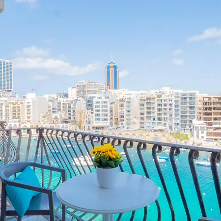 Morina Court Seafront At Spinola Bay 公寓
