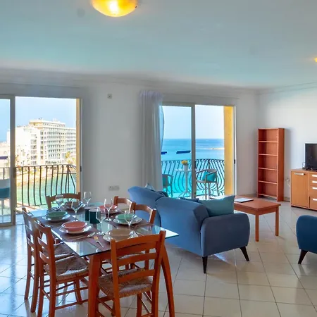 Morina Court Seafront At Spinola Bay *