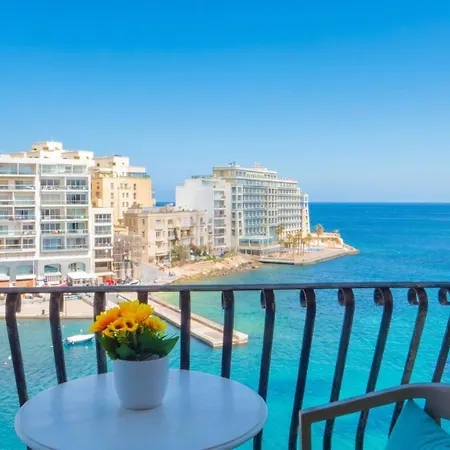 Morina Court Seafront At Spinola Bay Saint Julian's